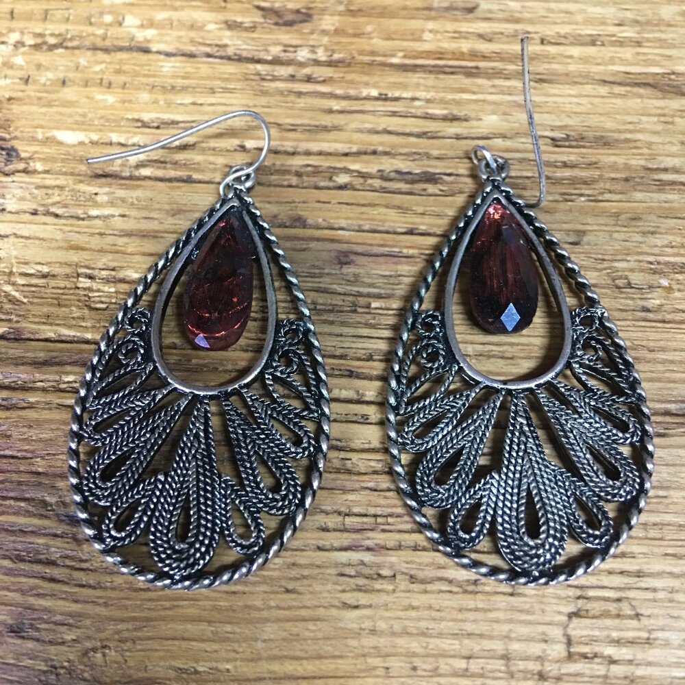 Tear Drop Women's Dangling Earrings with Amber Stone